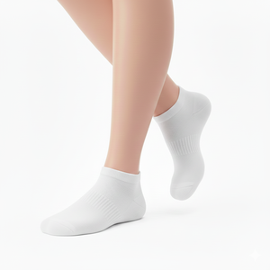 Chaussettes de baskets personnalisées Robe à cheville haute Caractéristique antibactérienne Style formel sportif Usage quotidien Logo/motif personnalisé Été - Product Image 3