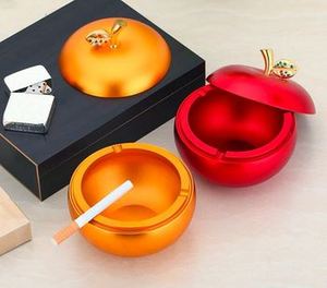 Cendrier en métal argenté au design étonnant avec empreinte digitale noire ombrée sur mesure, idéal pour la maison, les restaurants, les bars et les fournitures de bureau. - Product Image 4