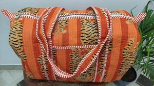 กระเป๋าผ้านวมผ้าฝ้ายลายเสือสีส้มอินเดียกระเป๋าเดินทางลำลองแนวสปอร์ตสำหรับผู้หญิงเป็นมิตรกับสิ่งแวดล้อม - Product Image 4