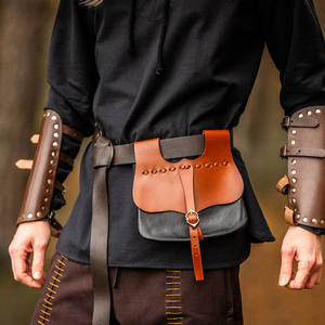 Pochette médiévale en cuir pleine fleur pour costume avec éléments de conception historiques, idéale pour les jeux de rôle et les événements Viking LARP - Product Image 4