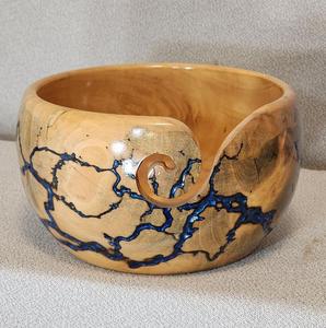 Bol à laine en bois durable pour les amateurs de tricot, fait à la main, décoratif, en provenance d'Inde - Product Image 1