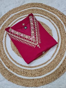 Salwar Kameez Duppata traditionnel pour femmes en viscose pure Reyon avec broderie et imprimé, séchage rapide - Product Image 3