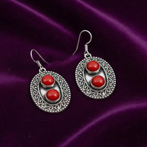 Boucles d'oreilles pendantes vintage en argent 925 plaqué or avec corail rouge, certifiées, faites à la main, ethniques indiennes, accessoires bohèmes les plus vendus pour femmes - Product Image 2