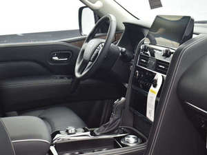 QX80 2024 en perfecto estado - Product Image 6