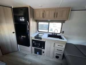 Nuevo 2026 Keystone Coleman 23B Autocaravana para camping - Product Image 4