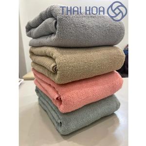 ผ้าเช็ดตัวผ้าฝ้ายถัก340gsm อ่อนขนาด70x132ซม. สีทึบดูดซับเร็วสำหรับใช้ในบ้านและโรงแรม - Product Image 2