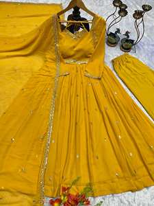 Robe Anarkali de soirée haut de gamme pour femmes - Product Image 3