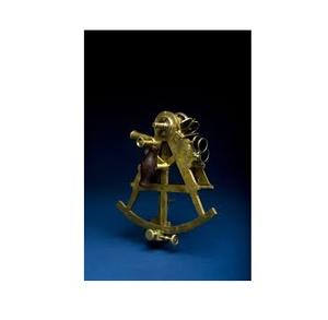 Navire en laiton Sextant Sextant allemand avec boîte en bois dur fait à la main en laiton de qualité supérieure élégant pour la maison hôtel décor utilisation en bas quantité minimale de commande - Product Image 1