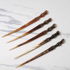 Épingles à cheveux en corne de buffle polie pour femmes, bâton de coiffure en corne de bœuf, accessoire naturel - Product Image 1