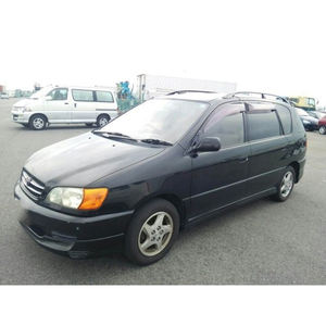 Toyota Ipsum Usado en Venta, en Buen Estado y de Tamaño Práctico - Product Image 1