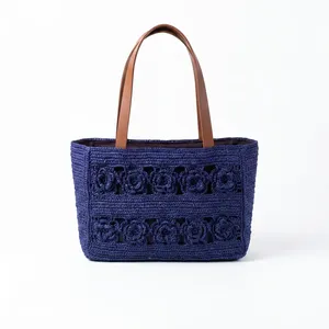 Bolso de Hombro de Rafia Floral Hecho a Mano en Madagascar, Marca ANA, con Dos Asas, Cierre de Cremallera, Forro de Poliéster, para Todas las Temporadas - Product Image 6