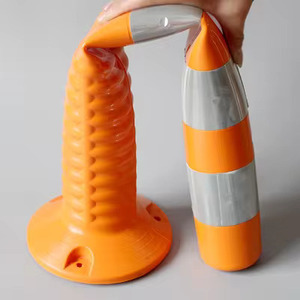 Poste Delimitador de Seguridad Wesure de 100 cm con Tiras Reflectantes para Seguridad Pública - Product Image 2