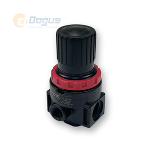 AR2000 1/4 Inch Pressure Regulator with <b>Gauge</b> - Product Image 3