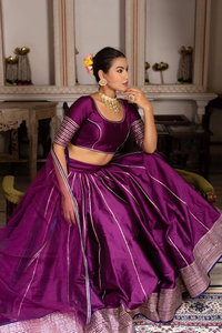 Gulabi galyian seerat พลัมผ้าไหมผ้าแพรแข็งที่ทันสมัยชุด Gota lehenga พร้อมตาข่ายนุ่ม dupatta สำหรับงานแต่งงาน - Product Image 6