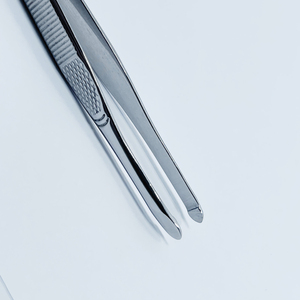 Herramienta de maquillaje profesional, juego de pinzas para cejas de acero inoxidable de calidad para salón, Punta puntiaguda inclinada de alta precisión personalizable - Product Image 3