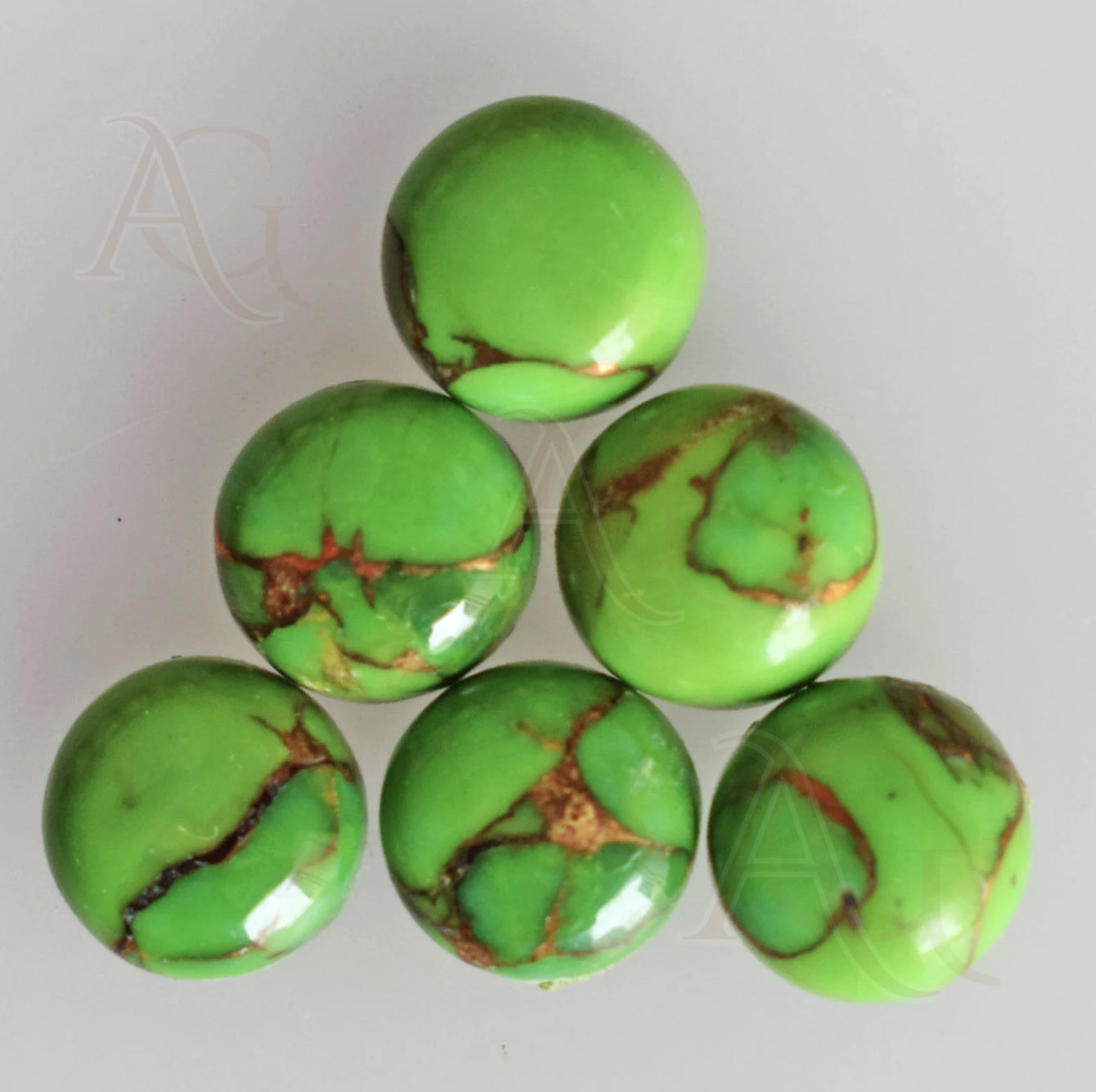 Identique à l'image