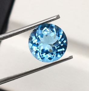 Topacio azul natural Corte brillante redondo Mejor AAA Topacio azul cielo fuego (Flawless-VVS), Piedra preciosa suelta natural de 10 MM para joyería - Product Image 5