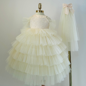 Nhung Nguyen ชุดเดรสเพื่อนเจ้าสาวแขนกุดยาวถึงพื้น, ชุดเดรสลูกไม้ผ้าคลุมหน้าสำหรับเด็กผู้หญิงผลิตตามสั่งผลิตจากเวียดนาม - Product Image 2