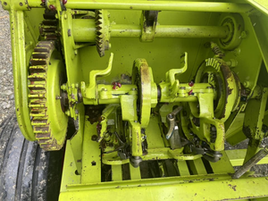 Empacadora cuadrada pequeña CLAAS Markant 55 - Product Image 5