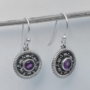 ต่างหูห้อยพลอยอเมทิสต์วินเทจสีเงินสเตอร์ลิง925ดีไซน์ใหม่น่ารักสำหรับงานปาร์ตี้แฮนด์เมดเครื่องประดับสำหรับผู้หญิงเหมาะสำหรับงานแต่งงาน - Product Image 3