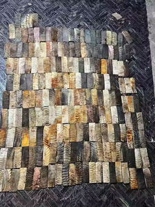 ด้ามมีดทำจากเขาแกะธรรมชาติ พร้อมลายเกล็ดควายขัดเงา งานฝีมือรูปพระจันทร์เสี้ยว สัมผัสเหมือนจริง ดีไซน์ทันสมัย - Product Image 3