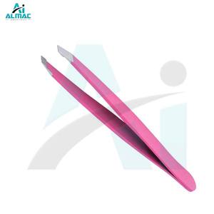 คีมหนีบช่างตัดผมสีชมพูระดับพรีเมียมพร้อมปลายเอียงสำหรับการแต่งคิ้วและการตัดแต่งขนทำจากเหล็กเกรดผ่าตัด - Product Image 3