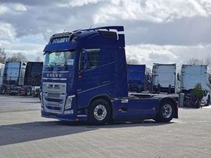 Nuevo/Usado Volvo FH 13.500 Globe Trotter con tracción 4x2 - Transmisión automática I Save, estándar Euro6, unidad tractor/remolque - Product Image 2