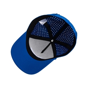 Gorra de Golf Personalizada OEM Resistente al Agua con Logotipo Impreso Digital, 5 Paneles, Orificios Cortados con Láser, Hebilla Trasera Ajustable de Plástico VN - Product Image 5