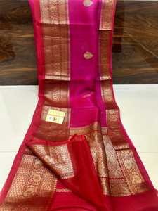 Fait sur mesure Choli traditionnel Saree dans un rose vif avec or complexe argent Zari travail. Idéal pour l'artisanat classique - Product Image 6