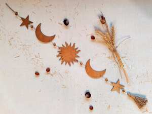 Colgante de pared de madera hecho a mano de alta calificación con detalles de espejo, pieza decorativa artística auténtica para elegante y cultural - Product Image 2