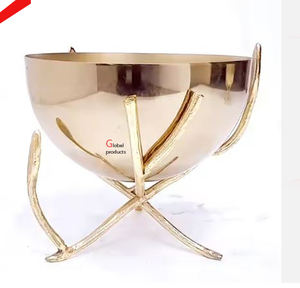 Cuenco para servir comida y ensalada de metal con acabado dorado de forma redonda de calidad estándar para restaurante y bar de hotel - Product Image 5