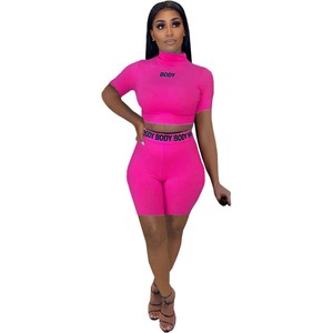 Conjunto acanalado de mujer con logotipo personalizado de alta calidad, conjunto de 2 piezas de manga corta, pantalones cortos para mujer, ropa de salón, conjuntos sexis de dos piezas para mujer - Product Image 2