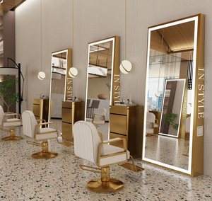 Espejo de Pared de Estilo Europeo con Iluminación LED para Salón de Belleza, Barbería, Hotel, Escuela, Sala de Estar, Dormitorio - Diseño Moderno - Product Image 1