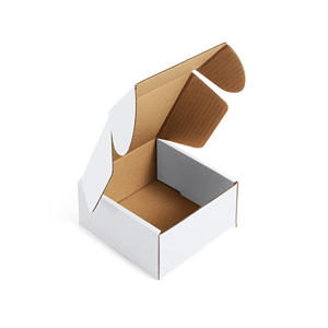 Boîte postale d'emballage en carton ondulé marron avec logo personnalisé Boîte de papier d'expédition de vêtements de marque de luxe avec logo personnalisé - Product Image 1