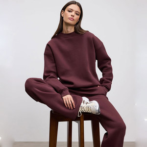 ชุดวอร์มผู้หญิงสไตล์ฤดูหนาวปี 2025 ผ้าคุณภาพสูง ลำลอง รับทำโลโก้และออกแบบตามสั่ง บริการ OEM - Product Image 4