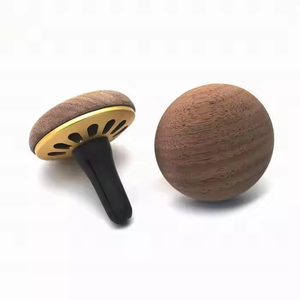 OEM penyegar klip Ventilasi udara mobil kayu padat kustom dengan Logo-Aroma alami & pewangi - Product Image 3