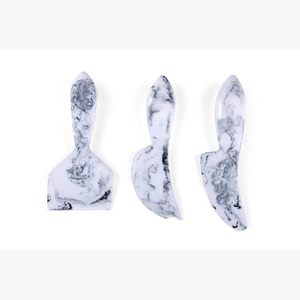 Ensemble de couteaux à fromage en résine époxy de style moderne 2026, motif en spirale artisanal, design élégant pour la maison, l'hôtel, le restaurant - Product Image 3