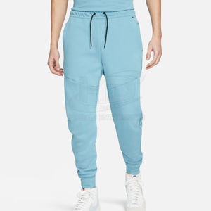 Ensemble de survêtement sport pour hommes Sweat à capuche à manches longues Pantalon de jogging Slim Fit Pantalon complet pour hommes Survêtement à rayures de haute qualité - Product Image 3