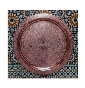 Bandeja de servicio de cobre de diseño rústico Precio asequible para el hogar decorativo hotel restaurante bar utensilios de cocina usados - Product Image 1