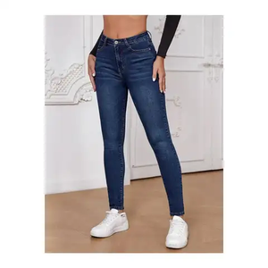 Pantalons en jean pour femmes au design élégant et de haute qualité, 100% coton, finition en peau de mouton, respirant, écologique, coupe skinny pour l'hiver - Product Image 3
