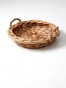 Deep Rattan Fruit <b>Serving</b> <b>Bowl</b> in Deluxe Quality with Round Shape Perfect for Restaurant Dinnerware and Stylish Presentation - Product Image 6