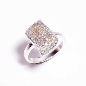 Bague élégante en argent sterling 925 avec pierres précieuses, anniversaire de fiançailles de mariage classique ou cadeau de fête - Product Image 1