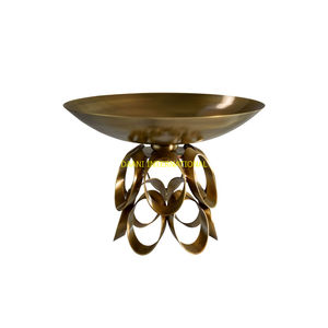 Vente en gros de bols de service en métal en forme de bateau faits à la main nouveau design OEM prix d'usine vaisselle de table décorative pour la cuisine - Product Image 3