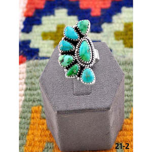 Bague ajustable artisanale en turquoise émeraude de la Vallée du Sud-Ouest et argent sterling, avec technologie d'incrustation à sertissage clos, idéale pour un cadeau - Product Image 1