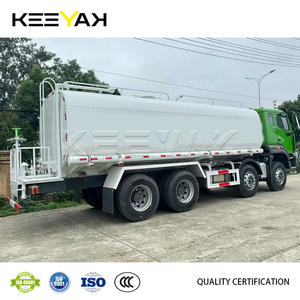HOWO 8x4 camion-citerne à eau robuste camion-citerne à eau manuel <span class=keywords><strong>30000</strong></span> <span class=keywords><strong>litres</strong></span> 20000 <span class=keywords><strong>litres</strong></span> camions citernes à eau à vendre - Product Image 6