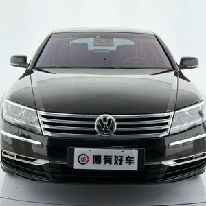 Voiture d'occasion <span class=keywords><strong>2014</strong></span> pour <span class=keywords><strong>Phaeton</strong></span> 4.2L V8 FSI Noir Toutes Options Volant à Gauche Cuir R19 Suspension Pneumatique Toit Ouvrant Solaire 4MOTION AWD - Product Image 1