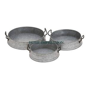 Newest Designer Grey Color Galvanized Food Server Ware Tray Best Selling Handmade Kitchen Ware Food <b>Safe</b> Serving Tray <b>For</b> <b>Sale</b> - Product Image 4