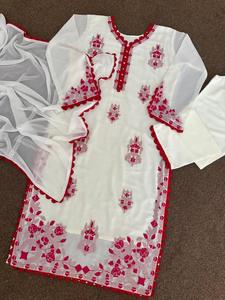 ผ้าฝ้ายคุณภาพดีเยี่ยมผู้หญิง Kurti สําหรับเสื้อผ้าชาติพันธุ์สําหรับงานแต่งงานจากผู้ผลิตและส่งออกชาวอินเดีย - Product Image 4