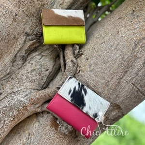 Cartera pequeña de tres pliegues de cuero reciclado hecha a mano para mujer, tarjetero de lujo de diseñador de alta calidad, carteras de piel de vaca - Product Image 1