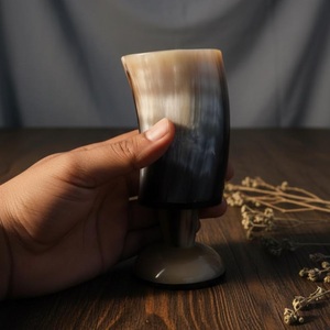 Produit artisanal religieux de style moderne, résistant à l'eau, en corne de buffle, design unique - Product Image 2